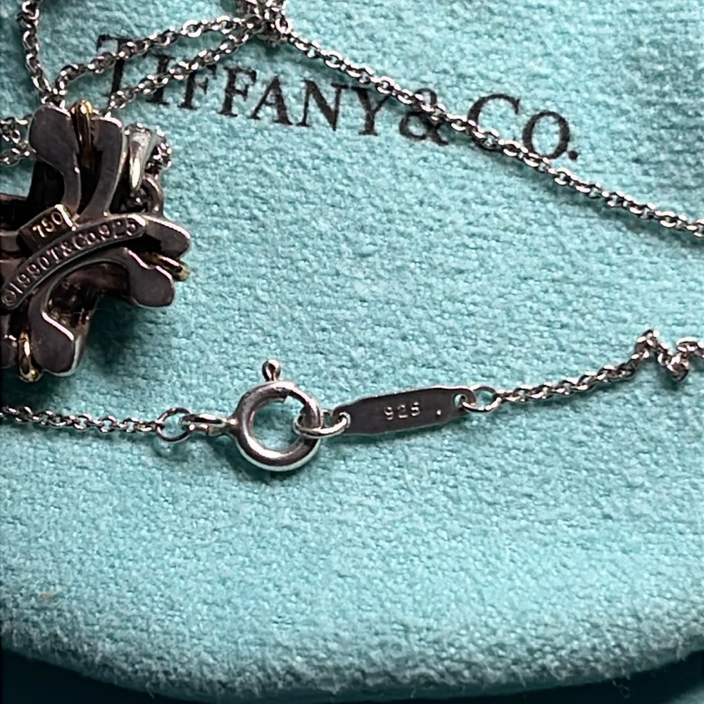 Tiffany & Co. Signature X  925 750 Necklace - Picture 5 of 5